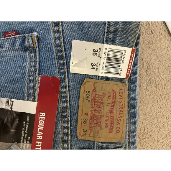 New Levi's Men's 505 Regular Fit Straight Leg Blue Denim Jeans 36X34 Mexico - Picture 2 of 9